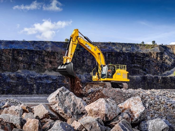 New JCB 370X Tracked Excavator!